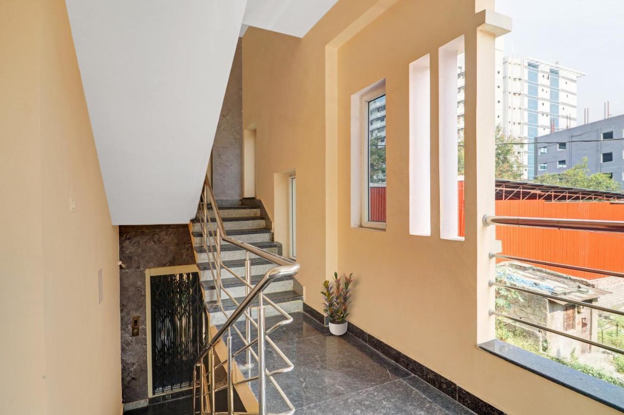Hotel O S V Residency Kajaguda Near Gachibowli Hyderabad Exterior foto