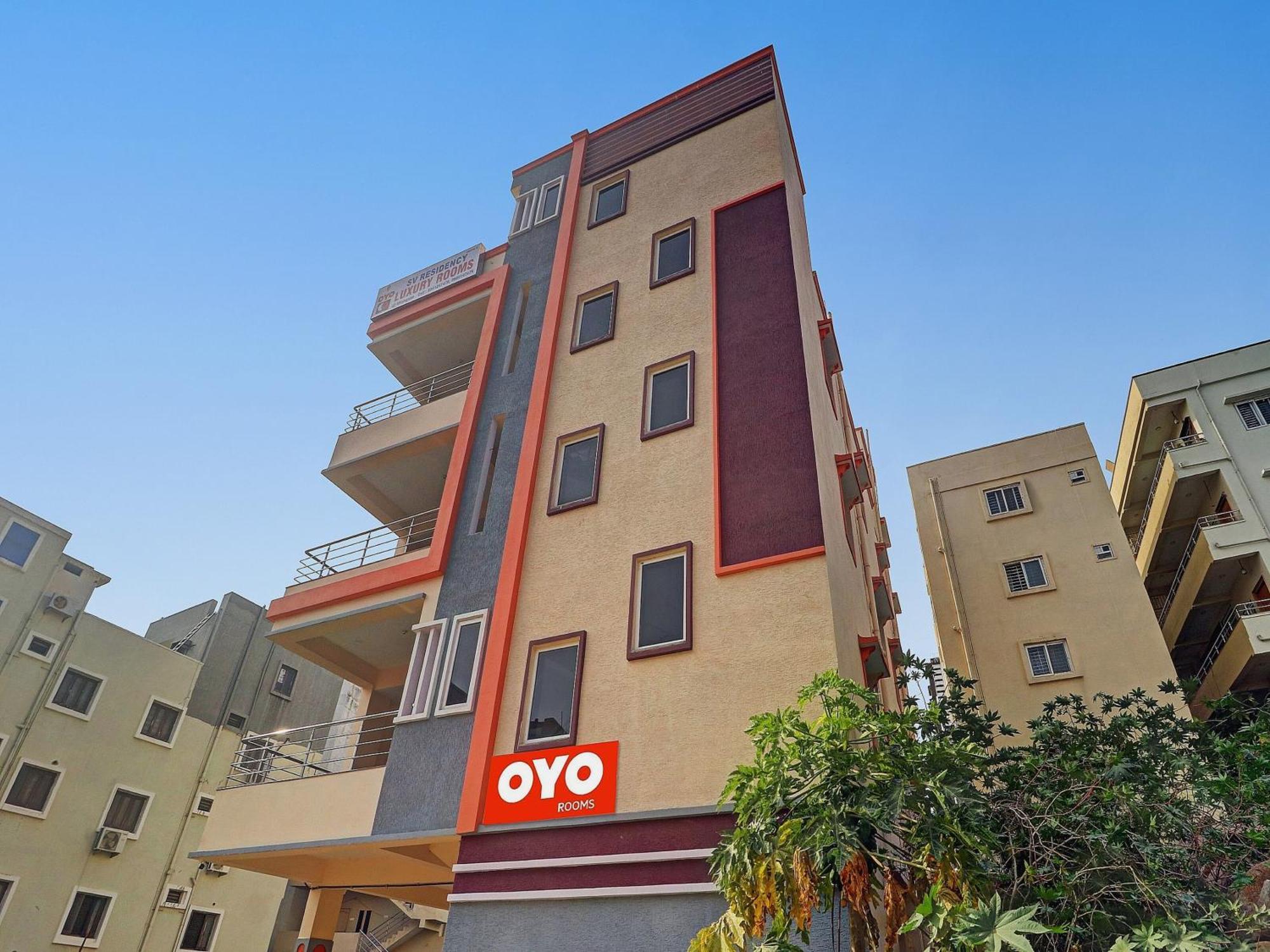 Hotel O S V Residency Kajaguda Near Gachibowli Hyderabad Exterior foto