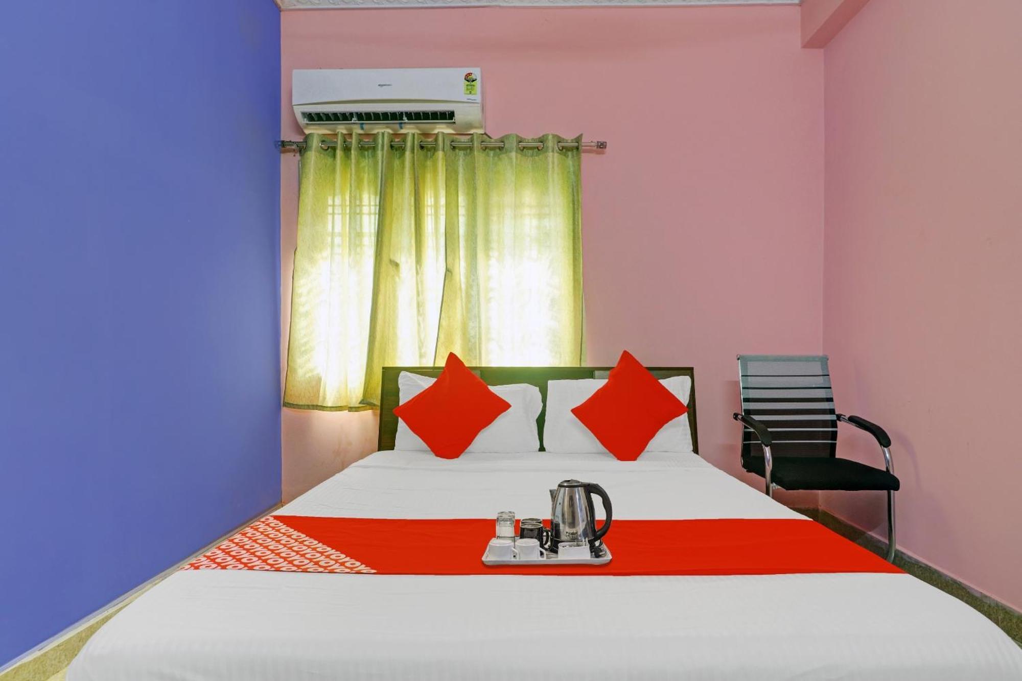 Hotel O S V Residency Kajaguda Near Gachibowli Hyderabad Exterior foto